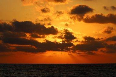 Kuzey İsrail 'de güneş ufukta batıyor..