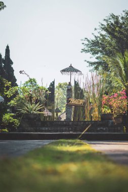 Jardins du temple bouddhiste Goa Lawah, Bali. Endonezya