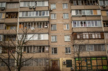 Kyiv, Kyiv bölgesi Ukrayna-01.05.2023: Rus ordusunun Yeni Yıl arifesinde Kiev 'e düzenlediği saldırı sonrası. Düşmanın başkente hem füze hem de insansız hava aracı ateşlediği biliniyor..