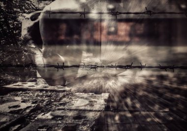 Auschwitz: ölüm kampı. Auschwitz toplama kampındaki işkence görmüş mahkûmların hayaletleri. Toplama kampında yaşlı erkek, kadın ve çocukların siluetleri işkence gördü ve öldürüldü..