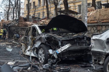 Kyiv, Kyiv bölgesi Ukrayna-20.20.2024: Rusya 'nın Kyiv' e düzenlediği askeri saldırının sonuçları. Düşmanın başkenti balistik füzeler ve insansız hava araçlarıyla bombaladığı biliniyor..