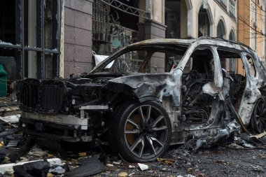 Kyiv, Kyiv bölgesi Ukrayna-20.20.2024: Rusya 'nın Kyiv' e düzenlediği askeri saldırının sonuçları. Düşmanın başkenti balistik füzeler ve insansız hava araçlarıyla bombaladığı biliniyor..