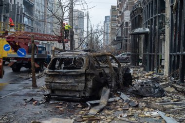 Kyiv, Kyiv bölgesi Ukrayna-20.20.2024: Rusya 'nın Kyiv' e düzenlediği askeri saldırının sonuçları. Düşmanın başkenti balistik füzeler ve insansız hava araçlarıyla bombaladığı biliniyor..