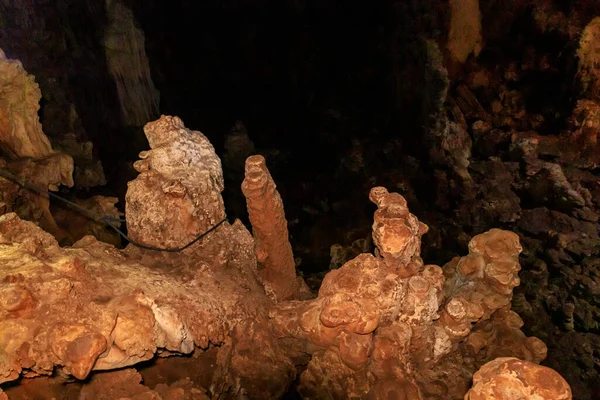 Великолепие Природы Причудливые Формы Сталактитов Сталагмитов Пещере Саламандра Севере Израиля — стоковое фото