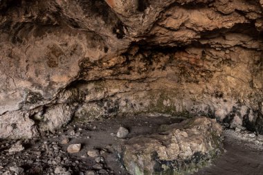 İlkel insanların yaşadığı mağara Tel Yodfat Ulusal Parkı, Kuzey İsrail