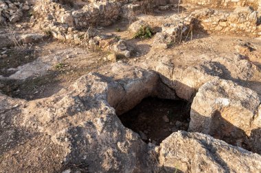 Antik Jotapata şehrindeki binaların kalıntıları, antik Roma İmparatorluğu döneminde, İsrail 'in kuzeyindeki Tel Yodfat Ulusal Parkı' nda yer alıyordu.