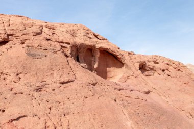 İsrail 'in güneyindeki Eilat kenti yakınlarındaki milli parktaki muhteşem manzara Timna