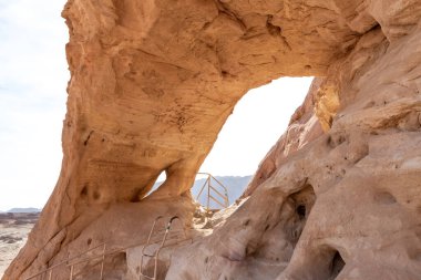 İsrail 'in güneyindeki Eilat kenti yakınlarındaki milli parktaki muhteşem manzara Timna