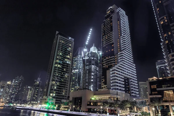 Dubai Emiratos Árabes Unidos Marzo 2023 Vista Nocturna Desde Paseo —  Fotos de Stock
