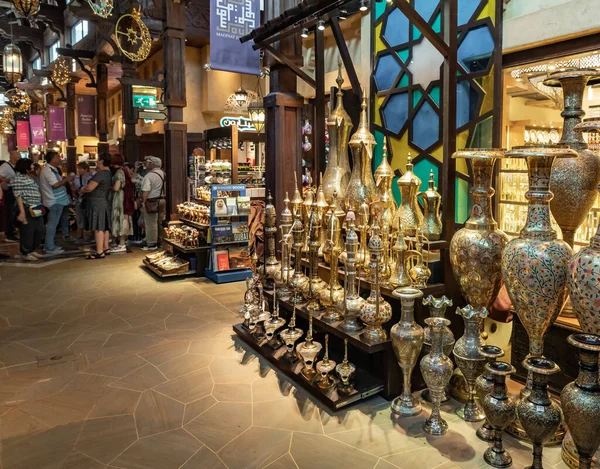 stock image Dubai, United Arab Emirates, March 18, 2023 : The inside of the bazaar and shopping mall - Souk Madinat Jumeirah in Dubai city, United Arab Emirates