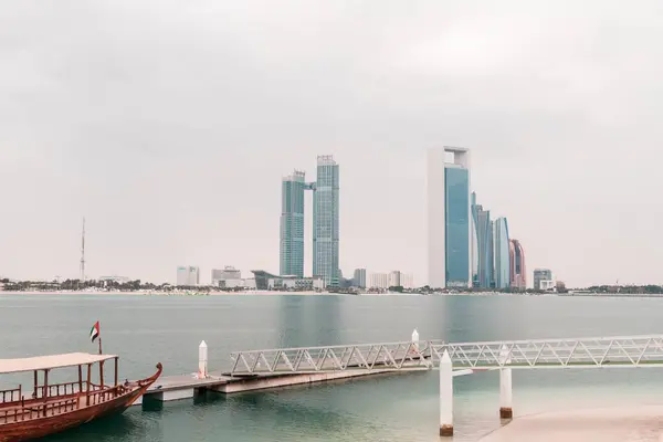 Abu Dhabi Ηνωμένα Αραβικά Εμιράτα Μαρτίου 2023 Θέα Από Έδαφος — Φωτογραφία Αρχείου