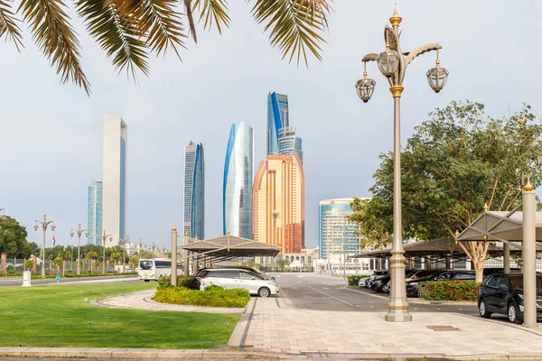 Abu Dhabi Emirados Árabes Unidos Março 2023 Impressionante Arquitetura Cidade — Fotografia de Stock