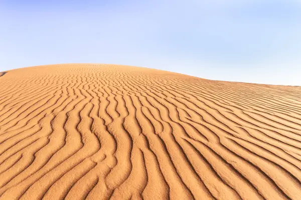 Die Majestätische Pracht Der Riesigen Sandwüste Der Nähe Von Dubai Stockfoto