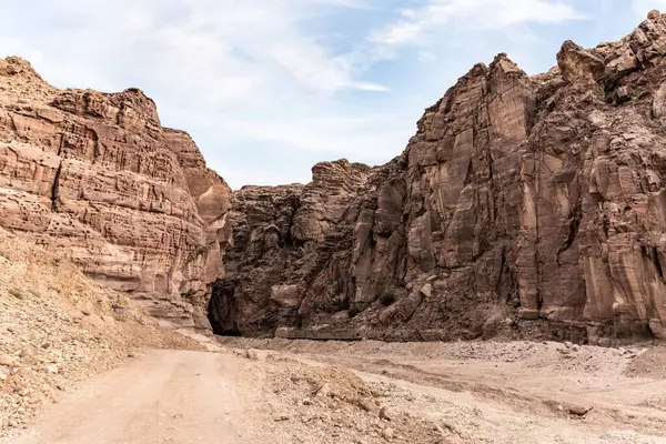 Entrance to the Wadi Numeira Gorge hiking trail in Jordan