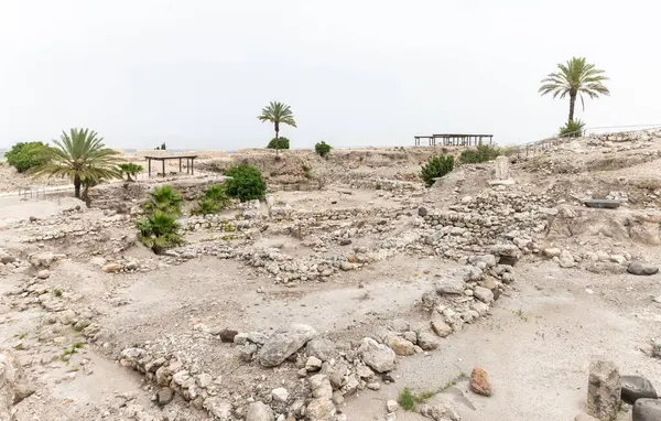 stock image Remains of city buildings at excavation of Canaanite Fortifications of Megiddo site near Yokneam city in northern Israel