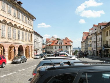 Prag, Çek Cumhuriyeti, 31 Temmuz 2010: Çek Cumhuriyeti 'nin Prag bölgesindeki Hradcany bölgesinde eski binalar
