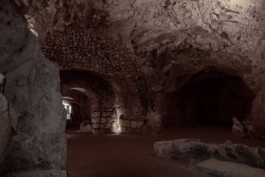 Kuzey İsrail 'deki Kiryat Tivon şehrinin yakınlarındaki Beit Shearim Mezarlığı