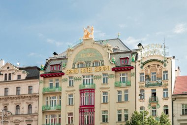 Prag, Çek Cumhuriyeti, 12 Mayıs 2024: Grand Hotel Europa ve Meran Hotel binaları Çek Cumhuriyeti 'nin Prag kentindeki Wenceslas Meydanı' nda bulunmaktadır.