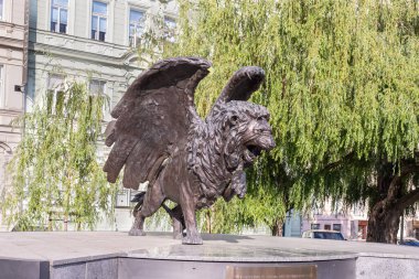 Prag, Çek Cumhuriyeti, 12 Mayıs 2024: Çek Cumhuriyeti Prag 'daki Çekoslovakya Hava Kuvvetleri pilotlarına Kanatlı Aslan Anıtı