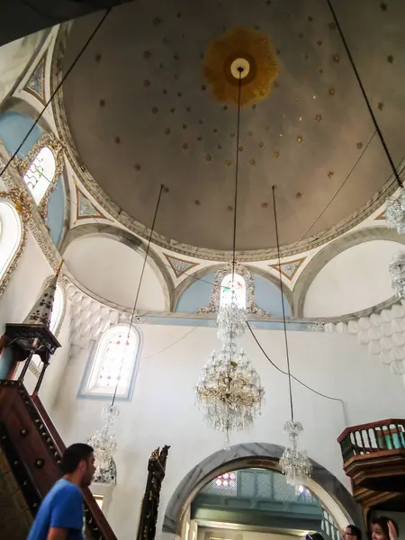 Rodos, Yunanistan, 02 Temmuz 2011: Yunanistan 'ın Rodos adasındaki Rodos kentinin tarihi kesimindeki Sulaymaniyah Camii' nin ihtişamı