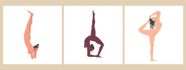 一组三个赤身裸体的年轻女子进行体育锻炼 女性卡通人物在轻松背景下表现出孤立的瑜伽姿势 平面矢量图解 — 图库矢量图片
