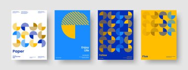 Yaratıcı Broşür Düzeni. İzole edilmiş Flyer Şablonu. Geometrik Arkaplan Tasarımı. İş sunumu. Kitap kapağı. Rapor verin. Poster. Pankart. Haber bülteni. Broşür. Günlük. Katalog. Broşür. Not Defteri