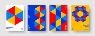 Geometrik İş Sunum Düzeni. Modern Rapor Şablonu. İzole Kitap Kapağı Tasarımı. Broşür. Poster. El ilanı. Geçmişi. Pankart. Portföy. Haber bülteni. Not defteri. Reklamcılık. Marka Kimliği