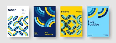 Yaratıcı İş Sunum Şablonu. İzole Broşür Tasarımı. Geometrik Flyer düzeni. Kitap kapağı. Rapor verin. Geçmişi. Poster. Pankart. Broşür. Haber bülteni. Portföy. El ilanı. Günlük