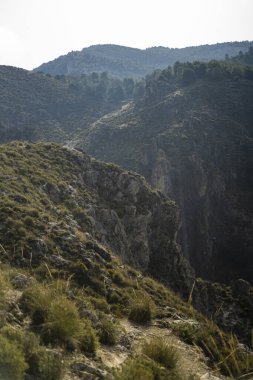 Kırım dağlarındaki dağ manzarası.