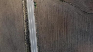 Kırsal yolun üst görüntüsü