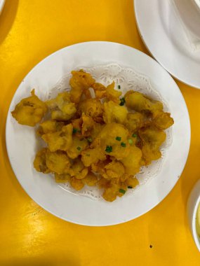 Pork snack made from crispy pork skin