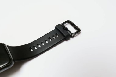 Akıllı seğirme beyaz arka planda izole edildi. fitness, spor ve teknoloji konsepti.