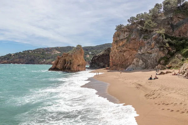 Begur Hiszpania Kwi 2023 Fale Plaży Illa Roja Costa Brava — Zdjęcie stockowe