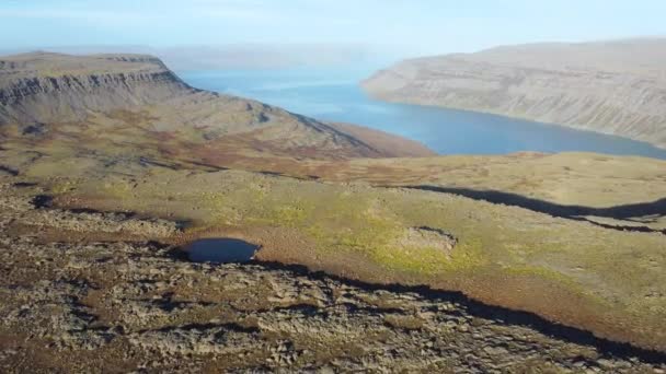 Magiczne Fiordy Wulkaniczne Islandii Piękny Krajobraz Naturalny Widok Lotu Ptaka — Wideo stockowe