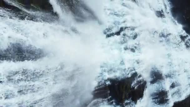 冰岛的瀑布王朝 巨大的瀑布瀑布般的山水 美丽的自然景观 空中俯瞰 高质量的4K镜头 — 图库视频影像