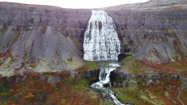水の背景 アイスランドのDynjandi滝 純粋な水と環境に優しいエリア 空中自然景観 高品質4K映像 — ストック動画