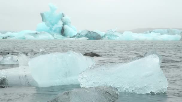 Iceberg Foggy Glacier Lagoon Nature Iceland Beautiful Natural Miracle North — Vídeo de stock