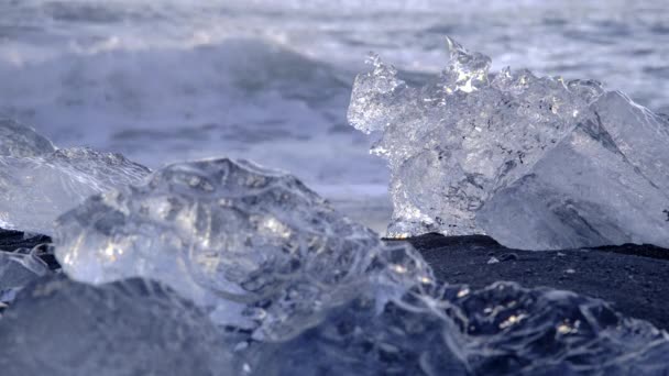 Famous Diamond Beach Iceland Icebergs Shining Black Volcanic Sand Sunset — Stok video