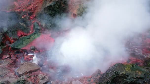 Геотермальная Зона Исландии Природный Горячий Источник Потрясающе Кипящая Чистая Вода — стоковое видео