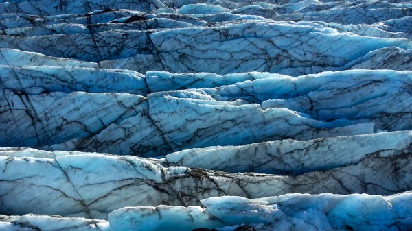 Огромный Ледник Голубым Льдом Солнечную Погоду Ледник Ватнайокалл Покрыл Снегом — стоковое фото