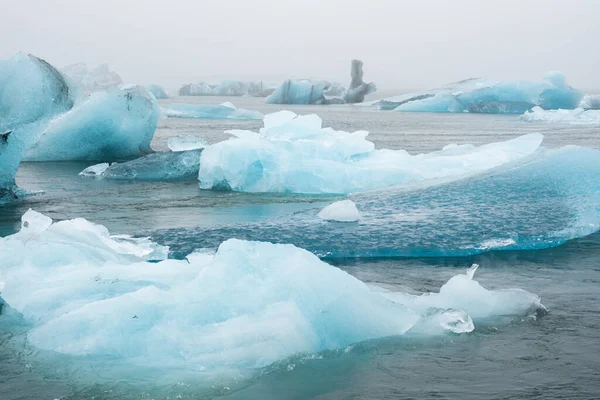 Velké Modré Ledovce Ledovcové Laguně Jokulsarlon Glacial Drift Calm Water — Stock fotografie