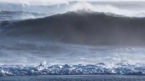 Güçlü Okyanus Dalgası Atlantik Okyanusu Ndaki Fırtına Güneşli Bir Günde — Stok video
