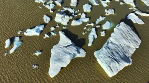 Large Chunks Ice Float Brown Glacier Lagoon Iceland Global Warming — Stock Video