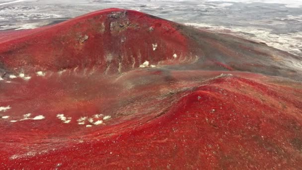 冰岛地热活动轨迹中的红色火山异常奇观在地球史诗空中景观中的消失4K著名游客吸引美丽的抽象景观 — 图库视频影像