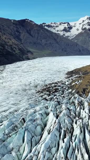 Tela Vertical Geleira Vatnajokull Islândia Puro Gelo Azul Paisagem Inverno — Vídeo de Stock
