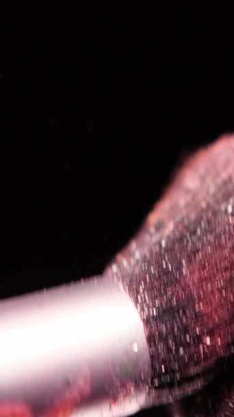 Vertical Screen Makeup Brushes Touch Each Other Dark Background Small — Stok Video