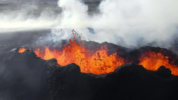 Erupción Del Volcán Erupción Lava Ardiente Rojo Del Suelo Islandia — Vídeos de Stock