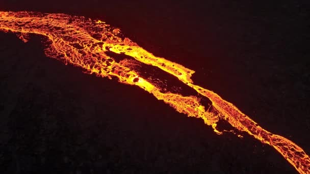 アイスランド半島のレイキャニャン山脈での火山噴火の劇的な火山噴火の信じられないほどの航空機 流れる溶岩 地震について 高品質の4K映像 — ストック動画