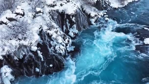 Murni Air Pirus Sungai Glasial Dengan Arus Besar Air Terjun — Stok Video