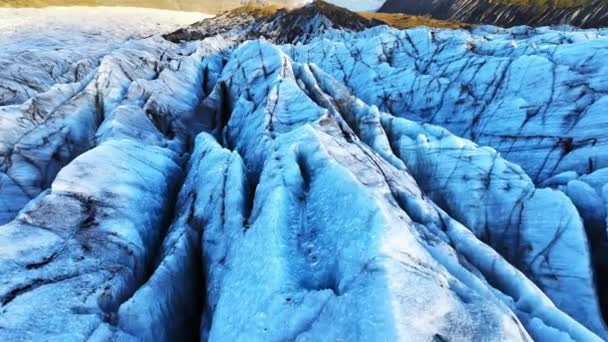 Glacier Iceland Vatnajokull Pure Blue Ice Frozen Water Winter Landscape — Stock Video
